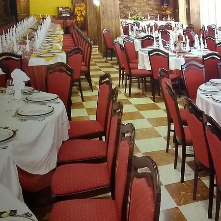 Aph Infanta Mercedes La Bañeza Quarto foto